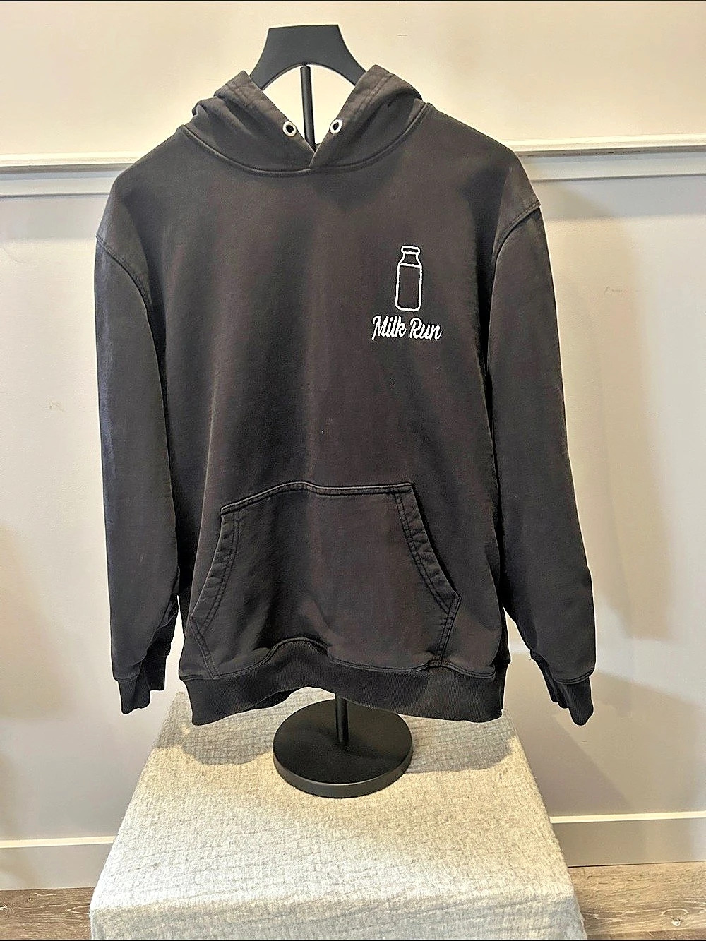 Milk Run Black Hoodie Size Medium Like New